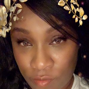 Meet your Posher, Kamisha